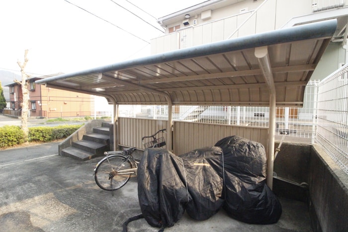 駐輪場 ストーンヒルズＡ棟