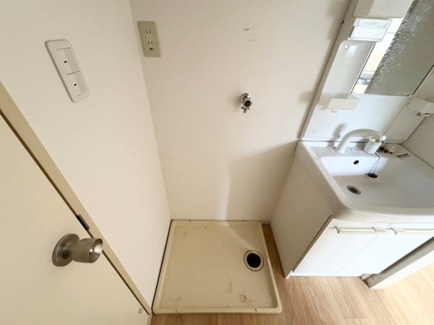 洗濯機置場 ストーンヒルズＡ棟