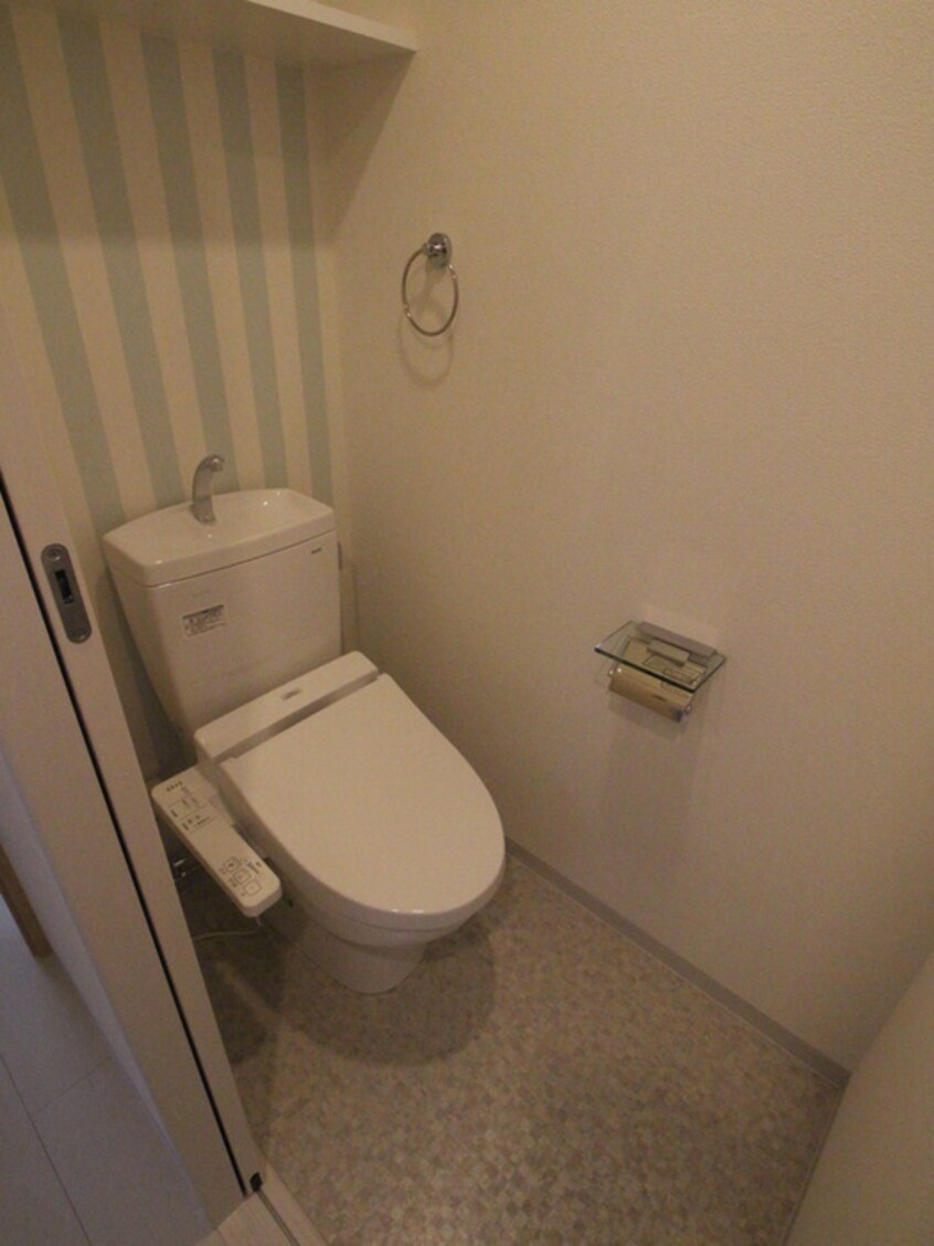 トイレ AlbaGrande名護屋