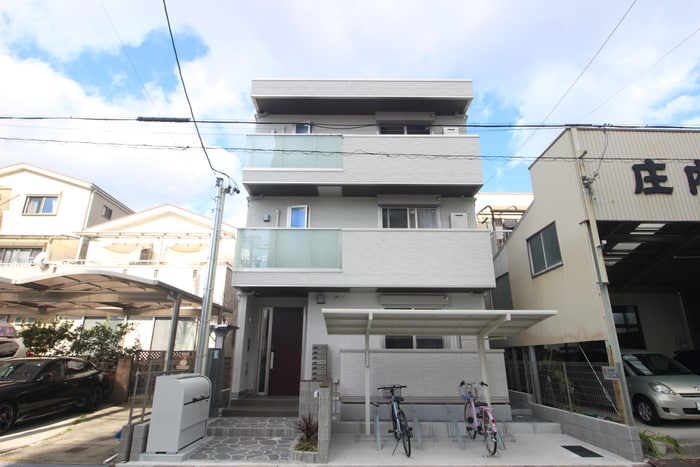 外観写真 アリヴィオ