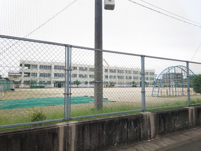 名古屋市立福春小学校(小学校)まで1000m リマーニ蟹田