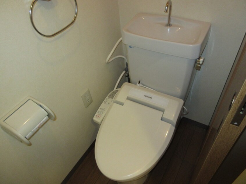 トイレ ランドハウスチクサステ－ション