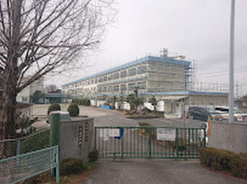 牛山小学校(小学校)まで759m アクア・ミル　A棟