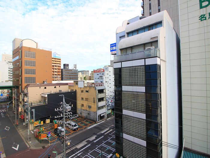 室内からの展望 ＰＥＮＣＩＬ柳橋