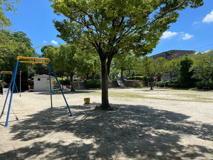 大針中央公園(公園)まで254m エトワ－ル大針Ｂ棟