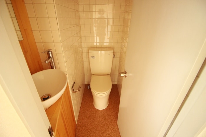 トイレ 鶴田ビル