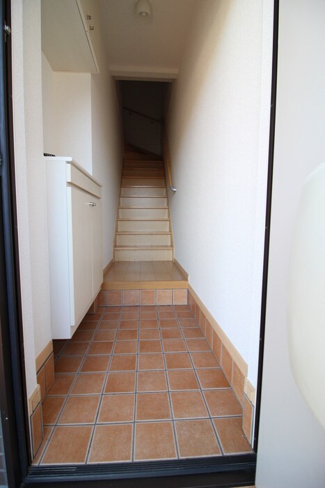 玄関 カ－サ・ドマ－ニ