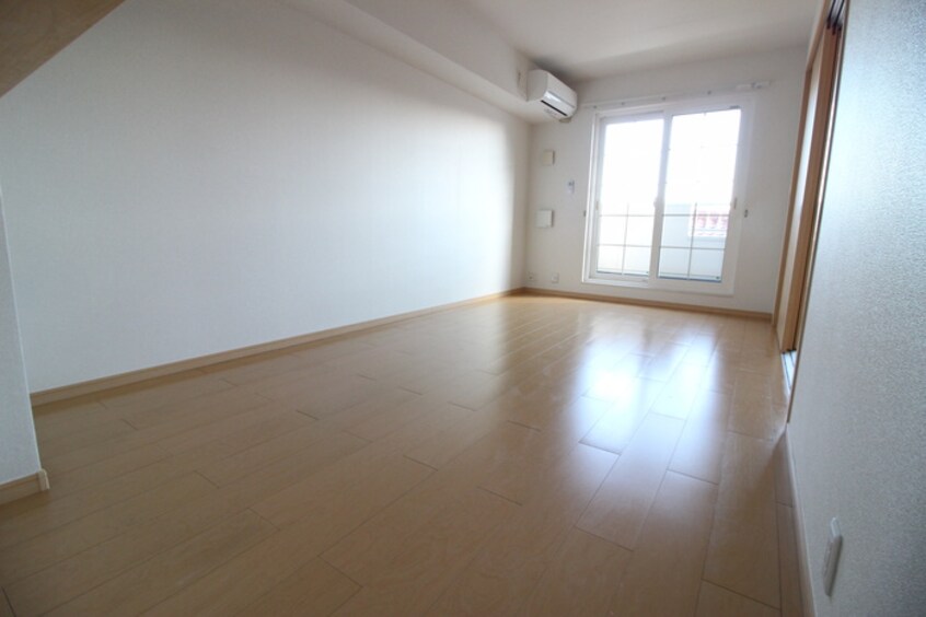 居室 カ－サ・ドマ－ニ