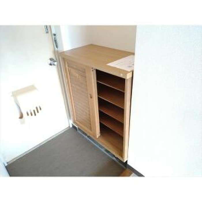 靴箱 大須寿ビル