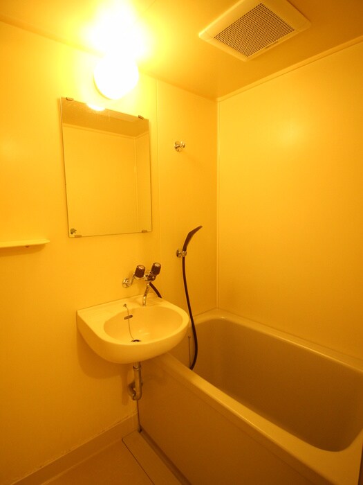 バス／シャワールーム等 大須寿ビル