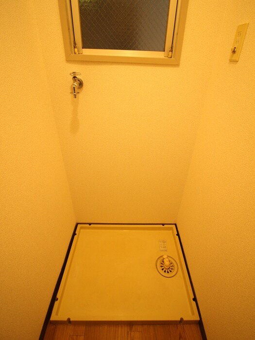 洗濯機置場 大須寿ビル