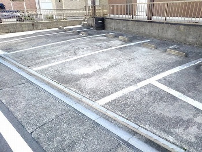 駐車場 サンメゾン藤