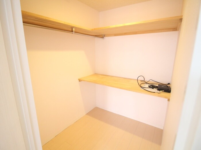 収納 リアライズ尾頭橋