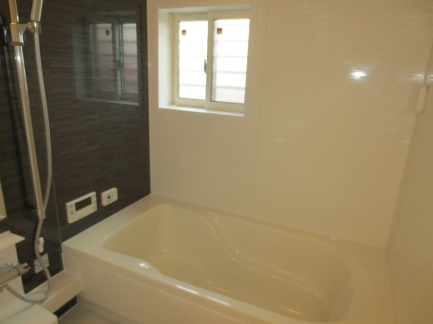 バス／シャワールーム等 アルブル藤