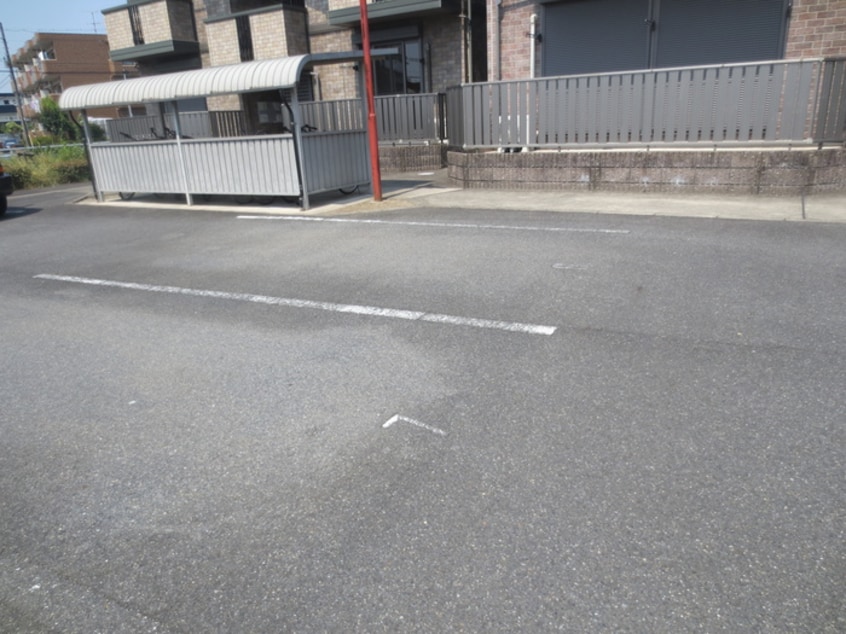 駐車場 パークハイム朝宮　Ｂ