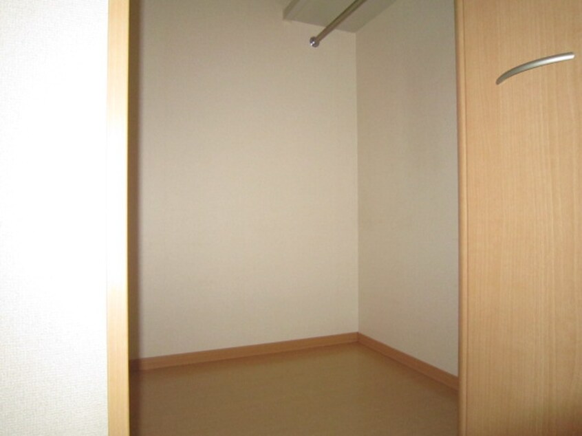 収納 パークハイム朝宮　Ｂ