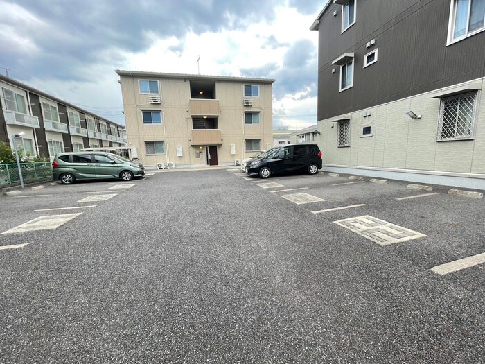 駐車場 ル・クプル　Ｃ棟