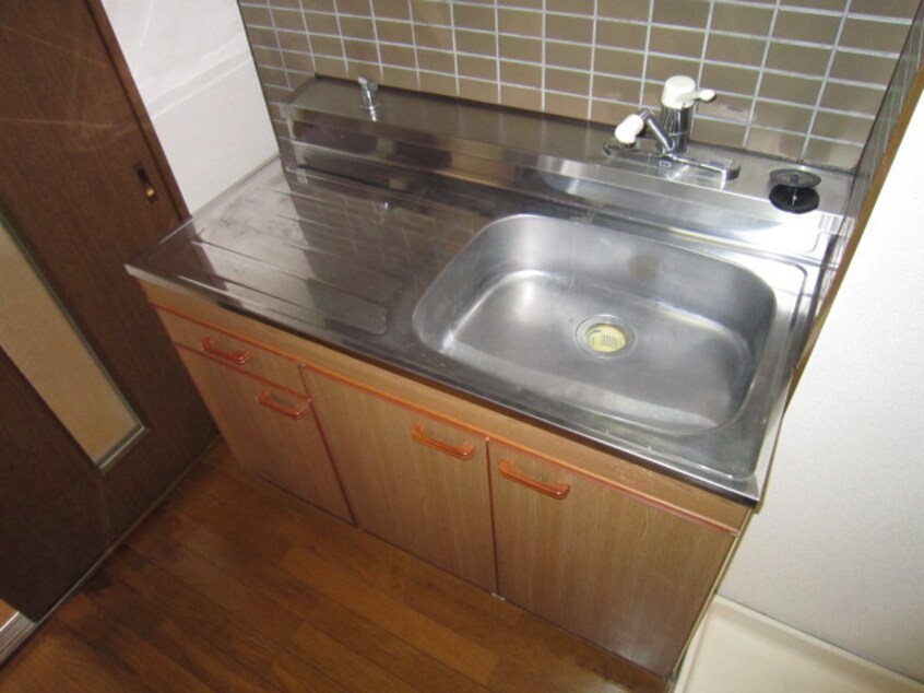 キッチン ＢＥＬＬ　ＨＯＵＳＥ