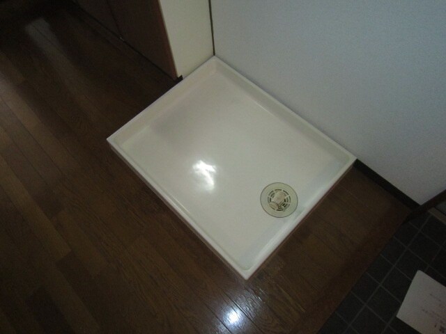 洗濯機置場 ＢＥＬＬ　ＨＯＵＳＥ