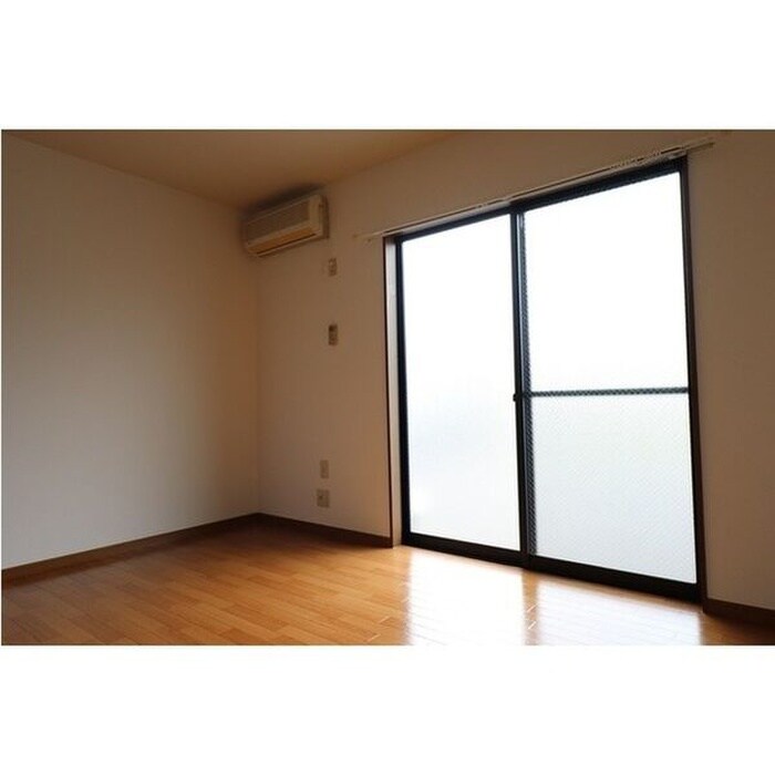 居室 アムールA－１