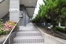 エントランス部分 ア－バンエル