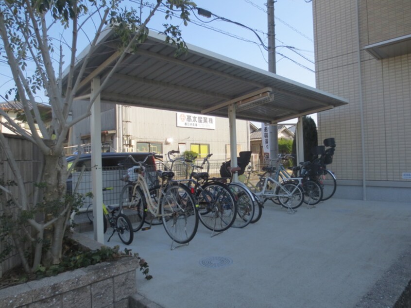 駐輪場 ロワジール