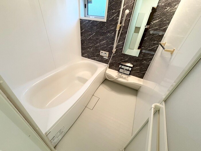 バス／シャワールーム等 ロワジール