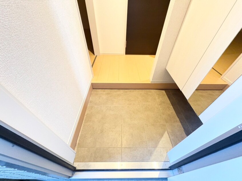 玄関 ロワジール