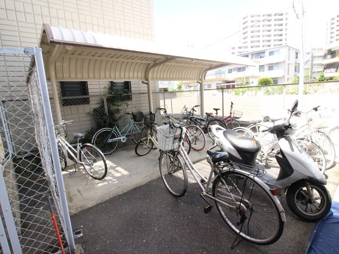 駐輪場 ユーノディア6