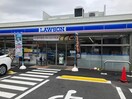 LAWSON 千種楠元町店(コンビニ)まで160m クリエール本山