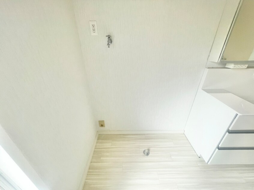 洗濯機置場 CASA　UMEMORIZAKA