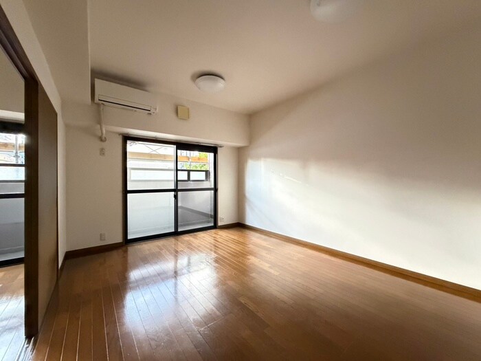 居室 ケルン白壁