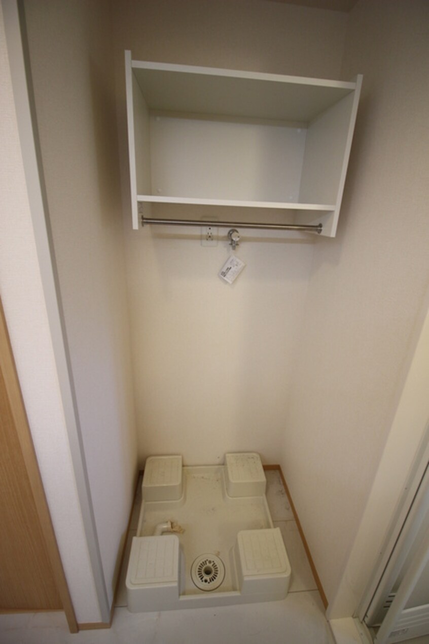 洗濯機置場 ファミーユＡ棟