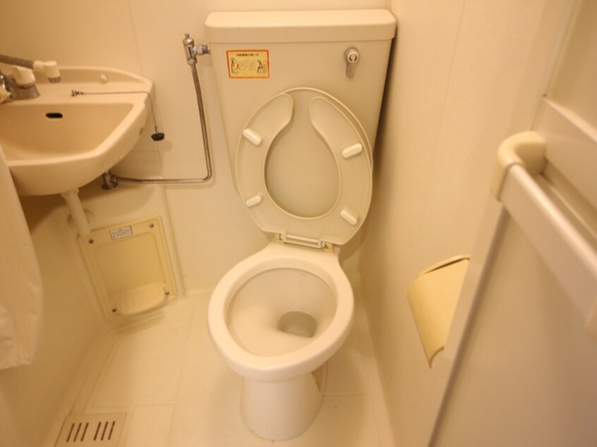 トイレ シグマケミカル名古屋ビル