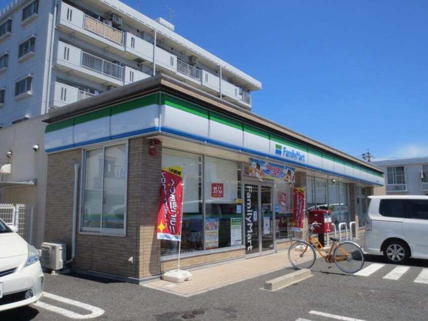 ファミリーマート春日井瑞穂通店(コンビニ)まで300m プリミエール鳥居松
