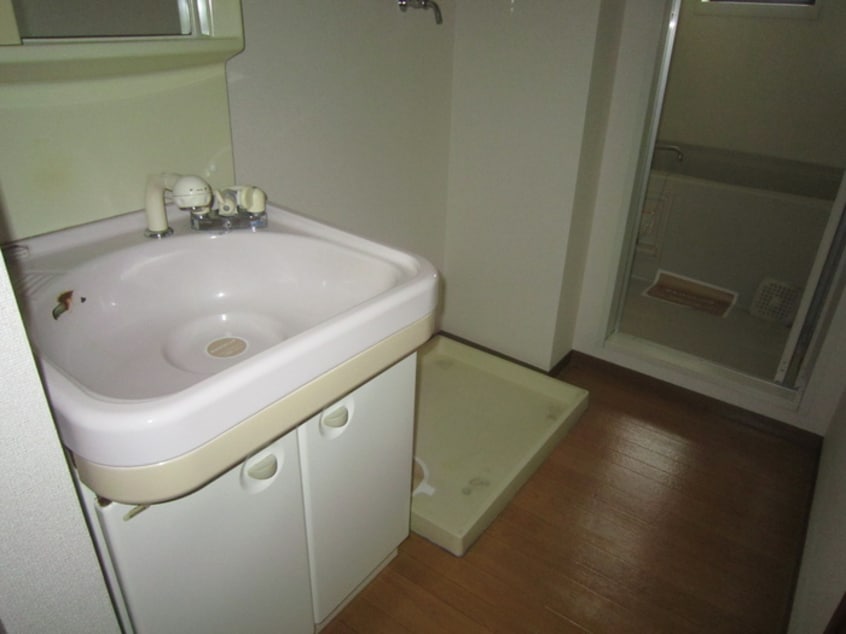 洗面 カムール高畑Ｂ