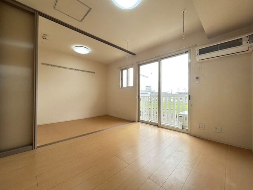 居室 ハイツ新開