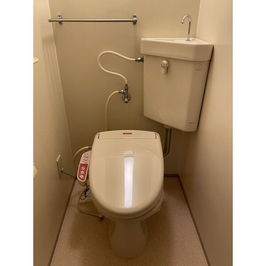 トイレ Ｌivre久屋