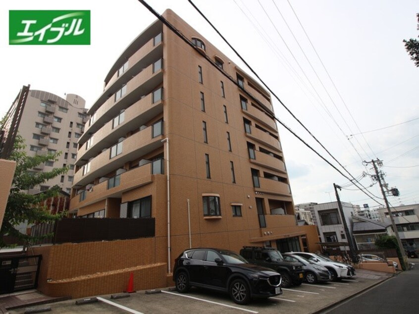 駐車場 ラモヴェ－ル白壁