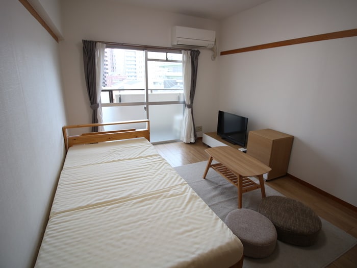 居室 ラモヴェ－ル白壁