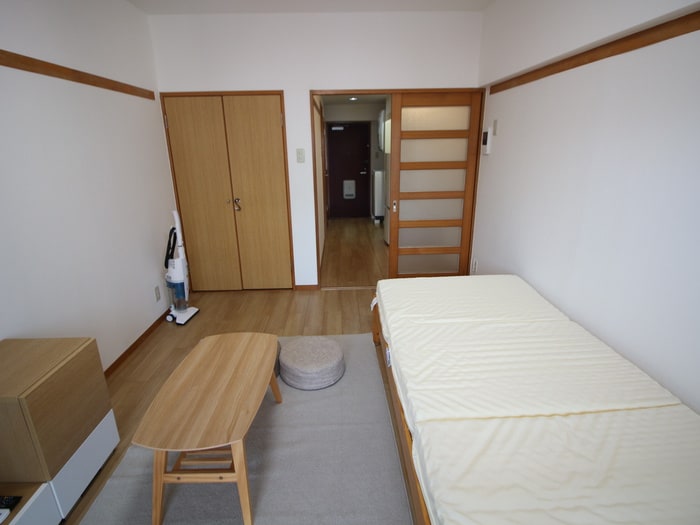 居室 ラモヴェ－ル白壁