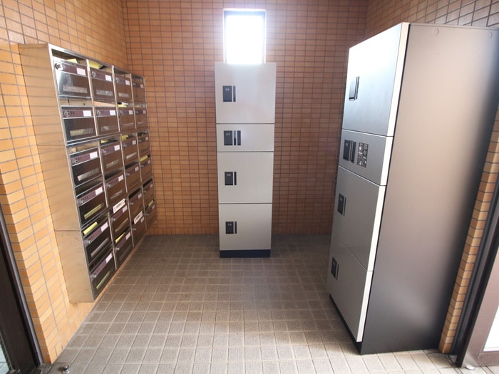 建物設備 ラモヴェ－ル白壁