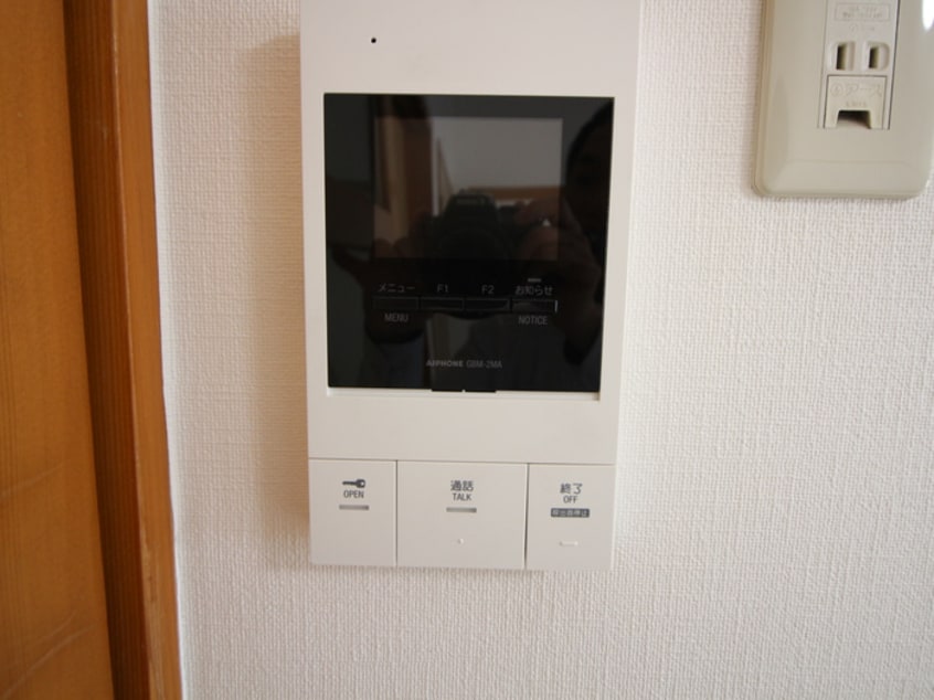 内観写真 ラモヴェ－ル白壁