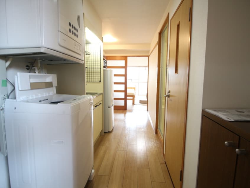 内観写真 ラモヴェ－ル白壁