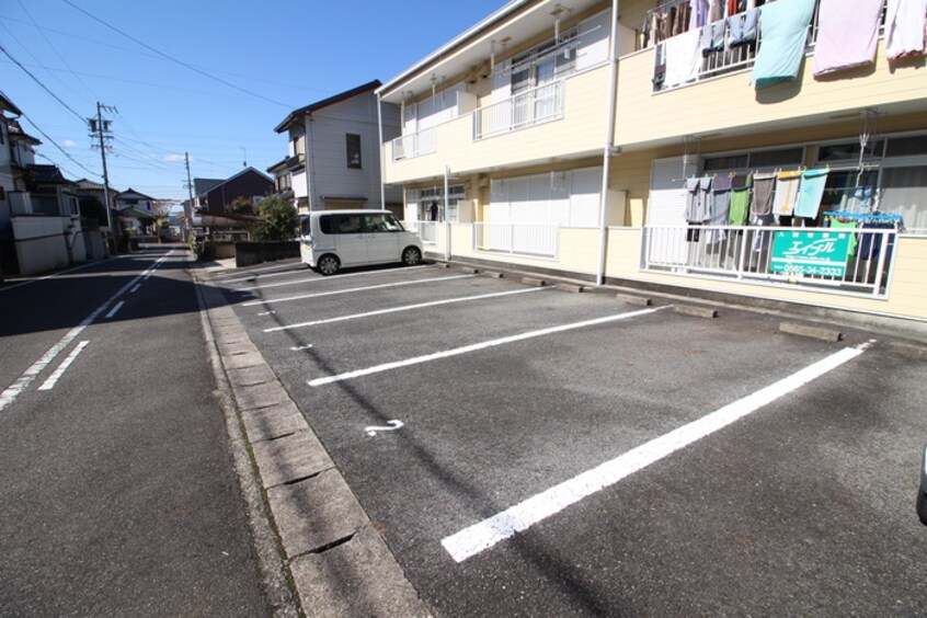 駐車場 シバタハイツⅢ