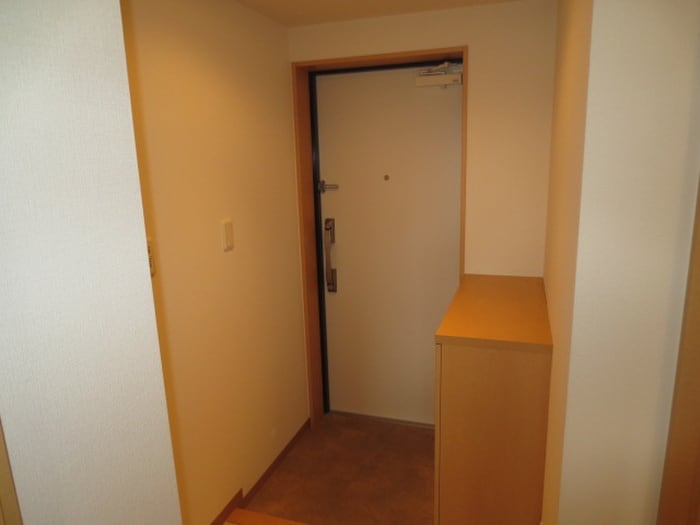 玄関 Vingt et un Bonheur表山