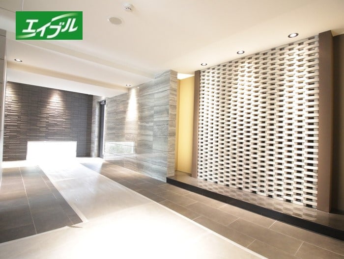 エントランス部分 S-RESIDENCE堀田North