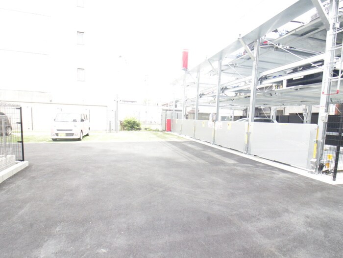 駐車場 S-RESIDENCE堀田North