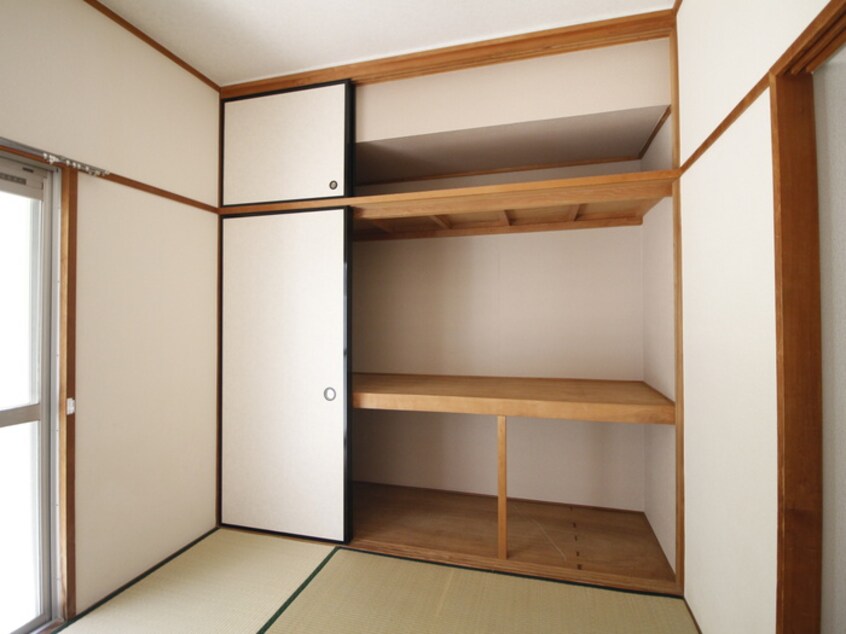 収納 第２山崎マンション
