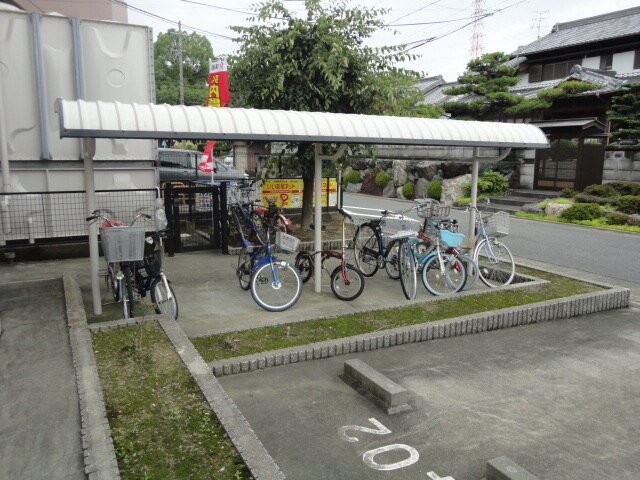 駐輪場 セントラルハイツ